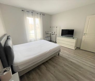 Location Appartement 4 pièces 92m² - Photo 4