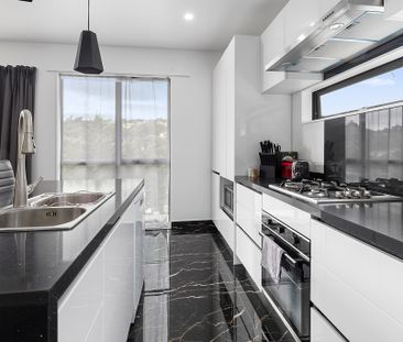 a/72 Bassett Road, Johnsonville Wellington 6035 - Photo 1
