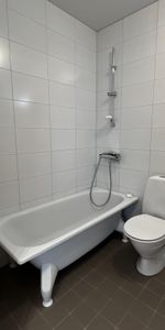 Hammarby allé, Stockholm - Photo 3