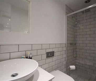 Willow Cottage, Halifax Road, Batley, WF17 - Photo 3