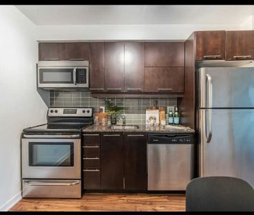 For Lease - 38 Joe Shuster Way Unit# 2010, Toronto, Ontario - Photo 4