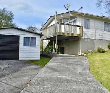 3 Garton Drive, Massey - Photo 4