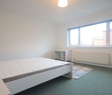 2 bedroom maisonette to rent - Photo 5