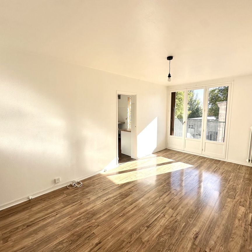 Location Appartement 3 pièces 56m² GRENOBLE 38100 - Photo 1