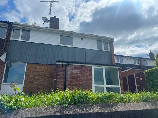 Starthe Bank, Heanor, DE75 - Photo 1