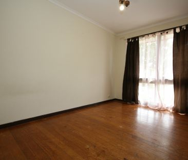 2 BR UNIT CLOSE TO SHOPS & PUBLIC TRANSPORT - Photo 6
