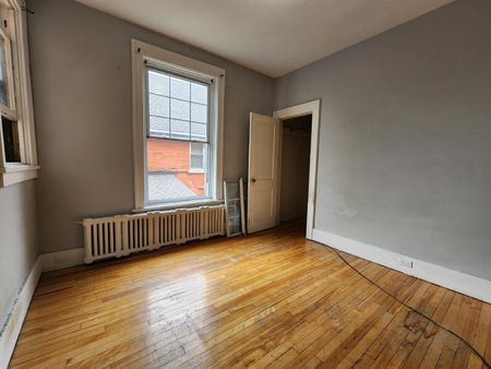 4 - 196 James Street - Photo 3