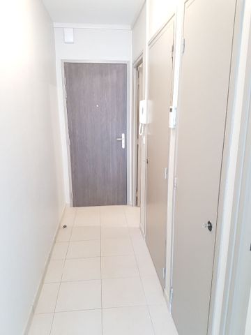 A LOUER Appartement 50000 Saint-Lô 1 pièce 30.61 m² - Photo 5
