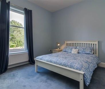 Apartment 2, 83 Myrtlefield Park, Belfast, BT9 6NG - Photo 2