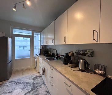 Gezellig app met autostaanplaats op toplocatie in Hasselt - Photo 5