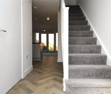 3 bedroom terraced house to rent - Photo 1
