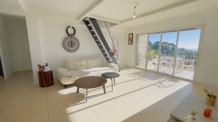 Location appartement 5 pièces, 93.00m², Cannes - Photo 3