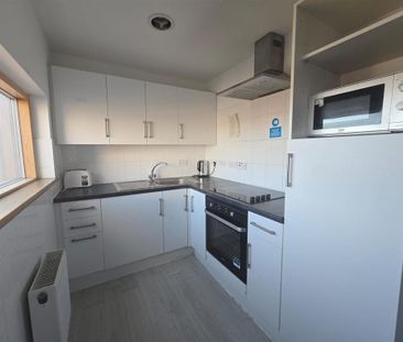 Studio to rent - Photo 3