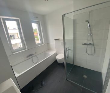 KfW 40 - - offen-moderne Etagenwohnung in ruhiger Lage mit Balkon - Photo 6