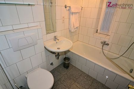 Miete inkl. Nebenkosten: 980 € pro Monat, inkl. Strom, inkl. Heizung - Photo 3