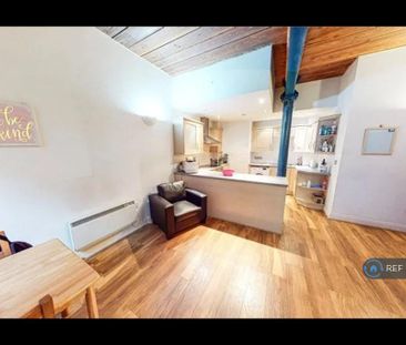 2 bedroom flat to rent - Photo 1