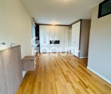 Location Appartement 4 pièces 106m² - Photo 2