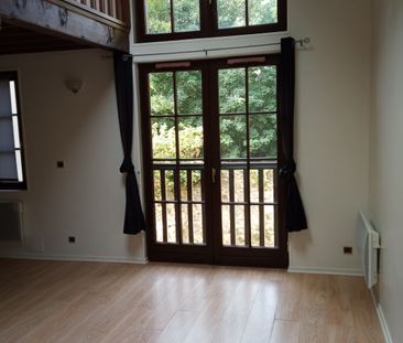 Dans une résidence verdoyante, un appartement de type F2/F3, offran... - Photo 1