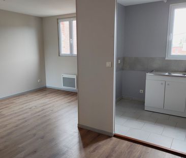 Location Appartement 2 pièces 45m² CLERES 76690 - Photo 1