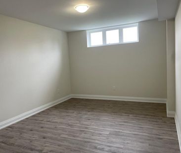 For Lease - 184 Sanderling Crescent Unit# B, Kawartha Lakes, Ontario - Photo 5