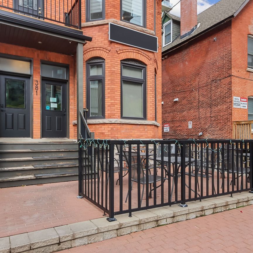 For Lease - 381 Cooper Street Unit# 2, Ottawa Centre, Ontario - Photo 1