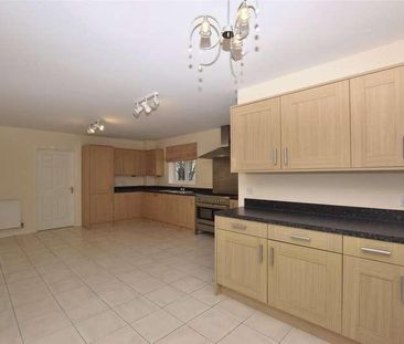 Middlewood Close, Bath, Somerset, BA2 - Photo 1