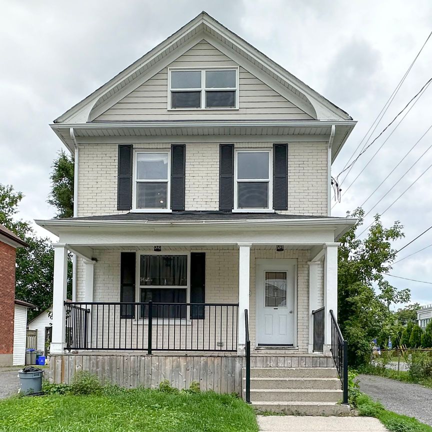 For Lease - 242 Kendal Avenue Unit# 1, Oshawa, Ontario - Photo 1