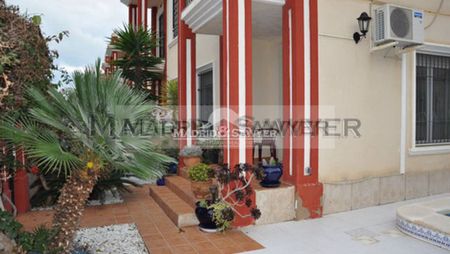 Beautiful 3 bedroom semi-detached house in Campoamor with private pool! - Photo 3