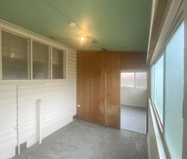 THREE BEDROOM HOME IN NORTH TAMWORTH - Photo 3