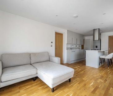 2 bedroom maisonette to rent - Photo 1