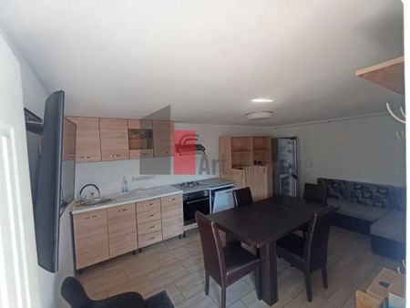 Casa de inchiriat in zona Giulesti - Fotografie 3