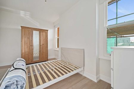 Price £535 pw - Available 04/11/2025 - Furnished - Photo 5