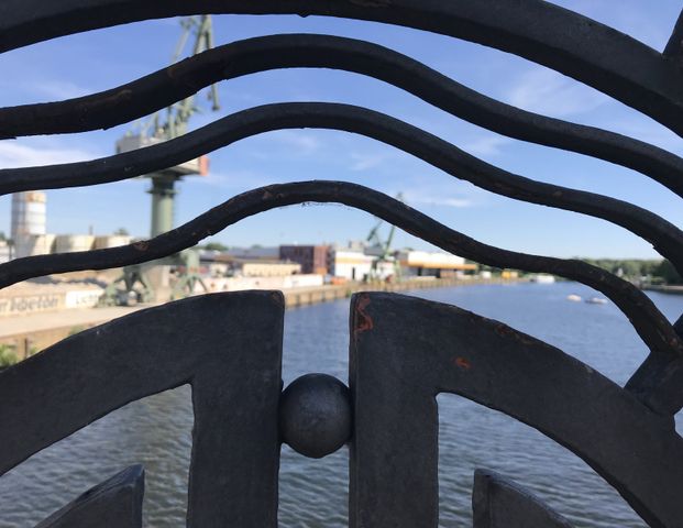 Tür an Tür mit Freunden: Erstbezug in ausgebauter Remise - Photo 1