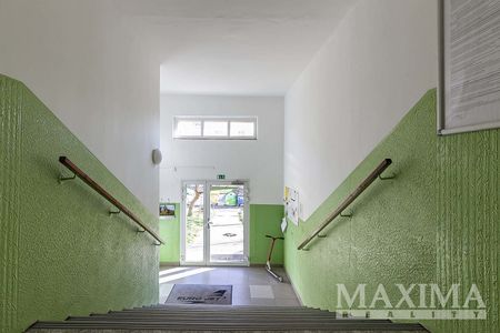 Pronájem bytu 2+1 52 m² - Photo 2