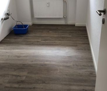 Zwei Zimmer Wohnung zum 01.01.25 - Photo 1