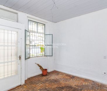 Casa com 2 quartos e 120m² para alugar em Cidade Baixa, Porto Alegre. - Foto 2
