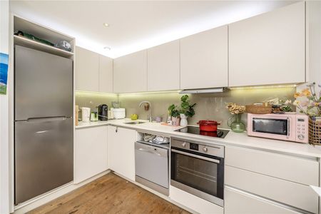 Ottley Drive, London, SE3 9FT - Photo 5