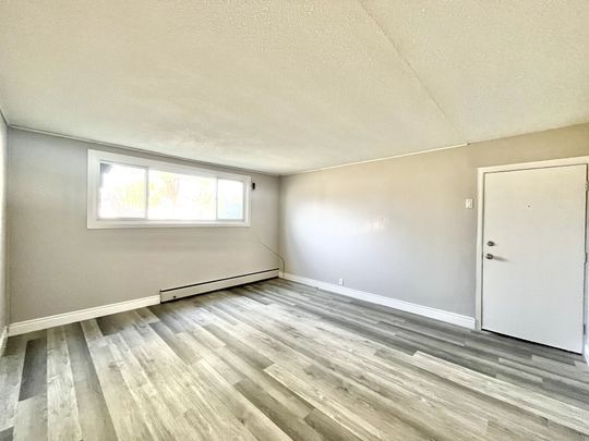 For Lease - 1 Balfour Place Unit# 1, London East, Ontario - Photo 1