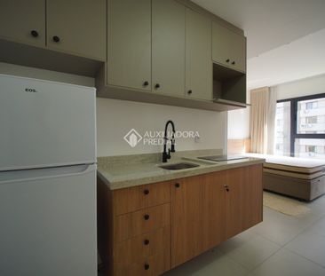 Apartamento com 1 quarto e 24m² para alugar em Independência, Porto... - Foto 6
