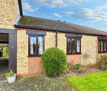 2 bedroom terraced bungalow to rent - Photo 2