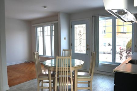 24 Rue Coursol, J7E 3R3, Sainte-Thérèse - Photo 2