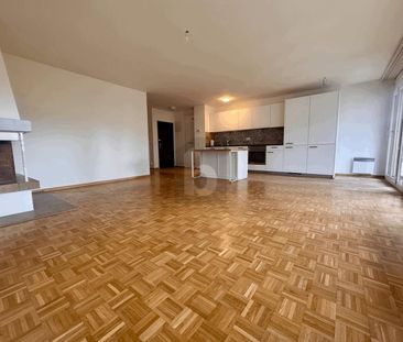 PROCHE DE TOUTES COMMODITÉS ET DE L'ÉCOLE - Foto 2