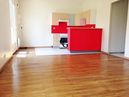 Location Maison 3 pièces 65m² ST SEBASTIEN SUR LOIRE 44230 - Photo 2