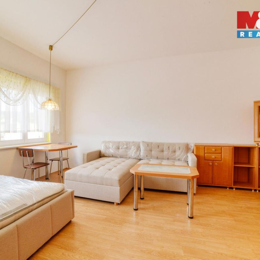 Pronájem bytu 1+kk a garsoniéry 32 m² - Photo 1