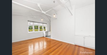 Substantial Family Home with Self Contained Studio/Home Office in Premier Position - Photo 2