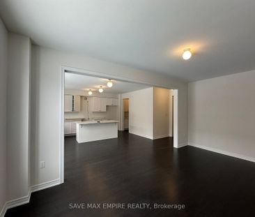 Detached Home For Lease | X8123118 - Photo 3