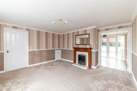 3 bedroom terraced house to rent - Photo 3