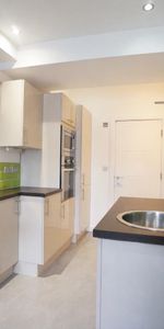 Apartment 3 (Afal Gwyrdd) 121 High Street - Photo 3