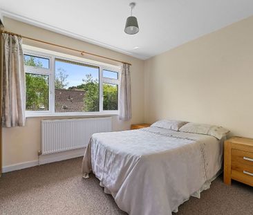 Lion House, Bealings Road, Martlesham, Woodbridge - Photo 5