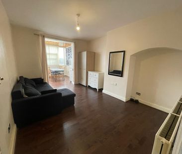 3 bedroom apartment to rent - Photo 1